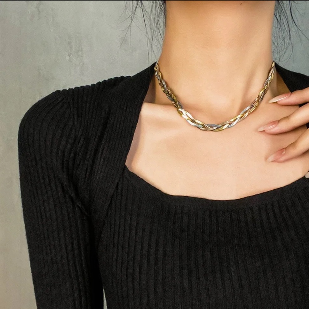 NWT 2 Pieces Set Braided Crossover 3 Colors Necklace Chain Bracelet Snake - Picture 3 of 3